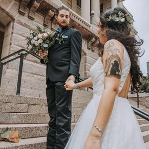 Meet your Posher, Donald